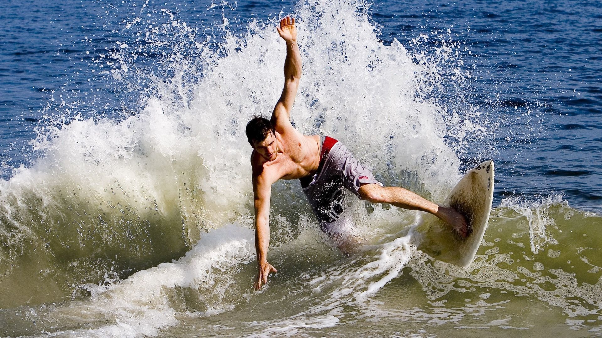【特劳特的领袖风范】天使队明星持续引领球队走向胜利,天使莱特